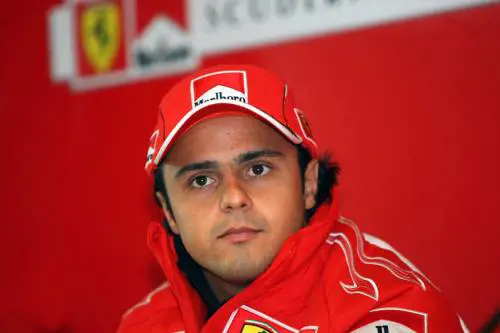 "Rivoglio il mondiale 2008. La Rossa non mi lasci solo"