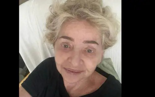 "Altri due mesi e sarei morta". Il post choc di Enrica Bonaccorti sull'operazione a cuore aperto