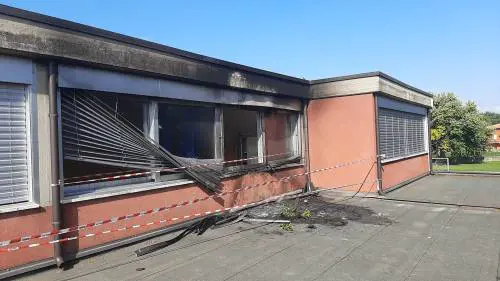 La scuola che ha preso fuoco a Mira