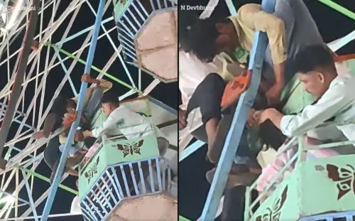 Capelli impigliati nella ruota panoramica, donna salvata in extremis