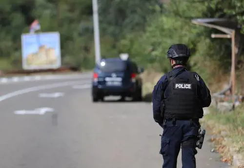 Kosovo, scontri al confine: 6 morti. Le accuse incrociate di Usa e Russia