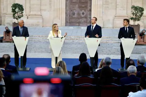 "D'accordo con Giorgia, nel Mediterraneo siamo uniti". Lo schiaffo del Med9 alla Germania 