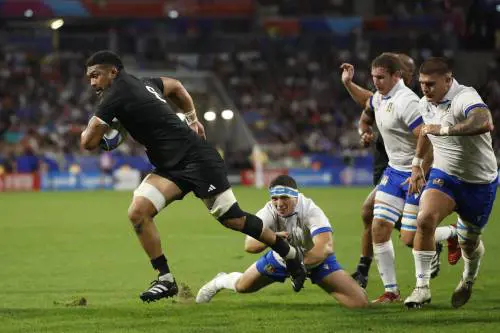 Rugby, All Blacks devastanti, l'Italia annichilita per 96-17