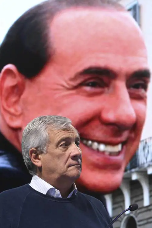 "Formidabili quegli anni". Nel "Berlusconi Day" il lungo omaggio al Cav