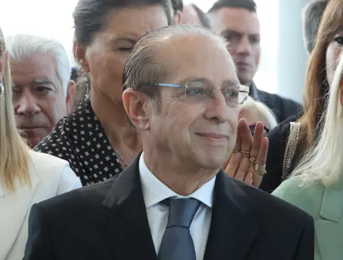 Forza Italia, Paolo Berlusconi: "La famiglia è e sarà sempre al suo fianco"