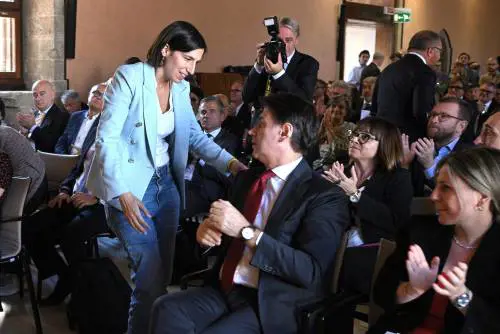 Le toghe rosse tornano alla "resistenza"