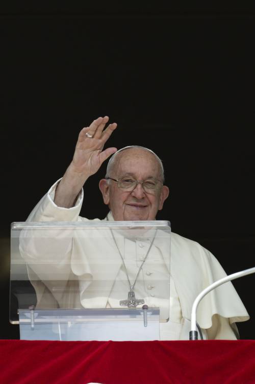Il Papa vede la suora pro-Lgbt. E si avvicina la benedizione alle coppie gay