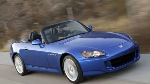  Honda S2000, l’iconica spider con motore da record