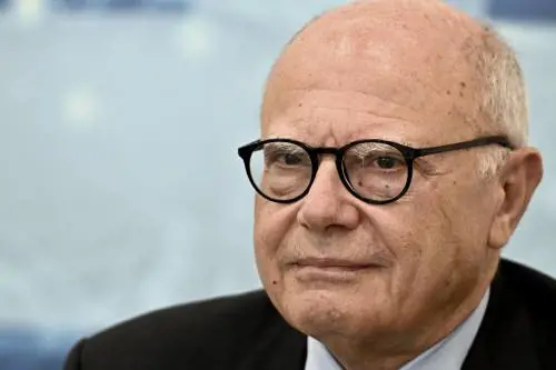 Massimo Galli andrà a processo per il caso concorsopoli. "Accusato di falso"