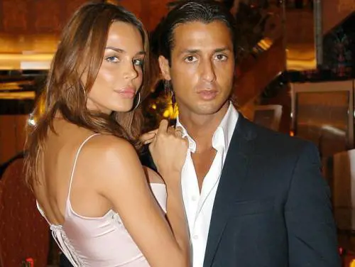 Nina Moric e Fabrizio Corona a un evento pubblico (2004)