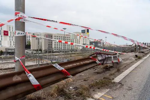 "Ricostruzioni inaccettabili". La verità sul guardrail della strage a Mestre