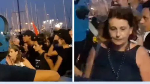 Altra clip contro il giudice: è lei che guida la protesta