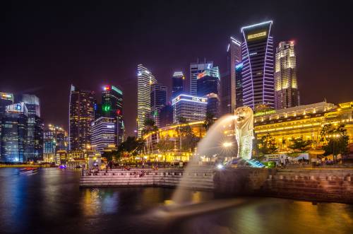 Singapore, dove l’auto è un super lusso: per averne servono 106mila dollari
