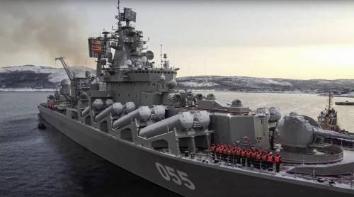 Putin muove le navi per difendere la flotta in Crimea: cosa succede nel Mar Nero