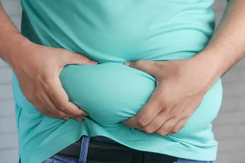 Obesità, ecco un farmaco che "inganna i muscoli" e fa perdere peso