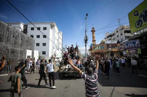 L'asse del male, Teheran e Siria che armano Hezbollah
