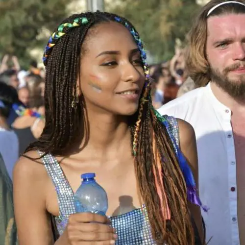 "Sempre dalla stessa parte". L'uscita pro-Palestina della dem che imbarazza il Pd