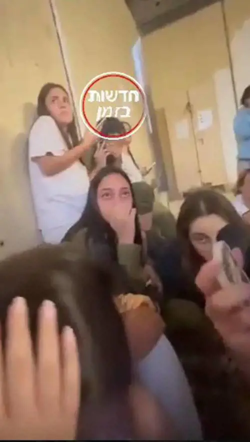 Nuovi video di Hamas con i bimbi in ostaggio. Scattano i blitz mirati. Cautela degli occidentali