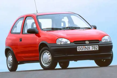  L’Opel Corsa B compie 30 anni, i segreti della citycar che non vuole invecchiare