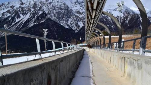 Olimpiadi, che brivido: Milano-Cortina scivola fuori dalla pista italiana