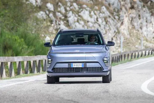 Nuova Hyundai Kona Elettrica, guarda tutte le foto