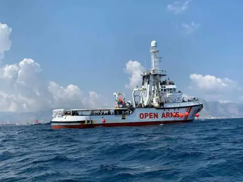 Il faro della Corte dei conti Ue su 918 milioni gestiti dalle Ong