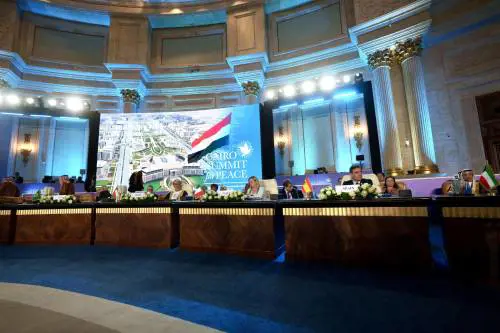 I Paesi arabi tutti schierati contro Israele. Le parole dell'Italia bloccano il documento