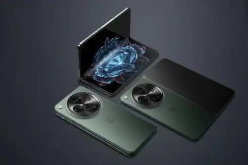 Ecco Open, il primo smartphone pieghevole di OnePlus