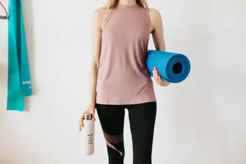 Pilates: cosa indossare e gli accessori migliori per praticarlo anche a casa