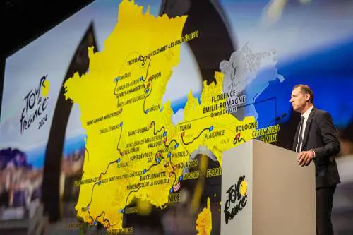 Tour de France, ecco il percorso 2024. Da Firenze al Galibier, partenza da brividi