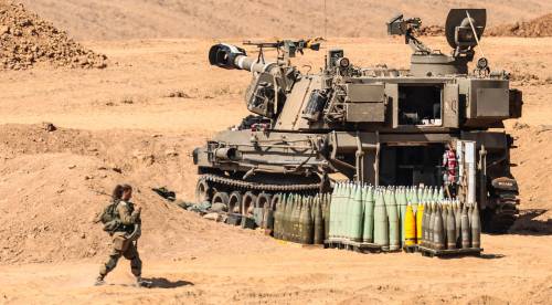 Verso l'offensiva su Gaza, gli scontri su Hamas e la riunione del terrore: cos'è successo oggi in Israele
