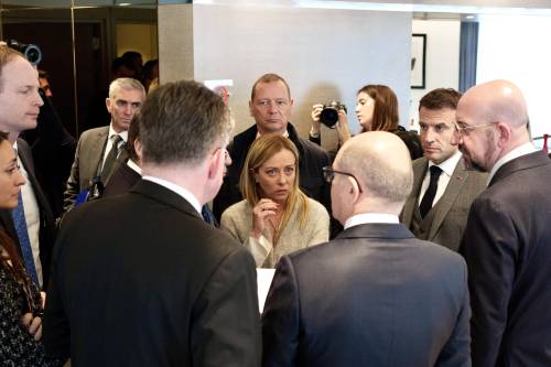 "Pause umanitarie per Gaza". I 27 dell'Ue si accordano sulle conclusioni