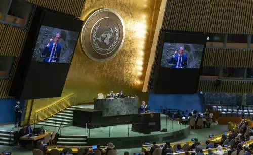Scontro all'Onu, il Papa in campo. L'ira di Gerusalemme sui Paesi arabi