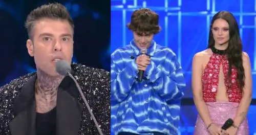 "Un applauso agli autori che hanno scelto l'11 per Settembre". La battuta di Fedez gela lo studio di X Factor