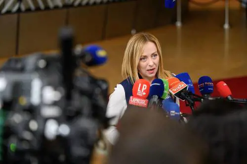 Meloni rassicura l'Ue. "Nessun problema con Salvini e Tajani". E punta sulla trattativa per il Patto di stabilità