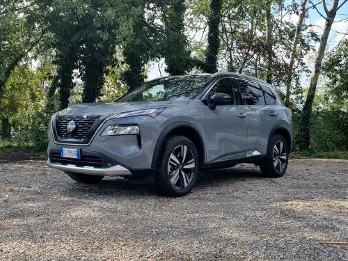 Nissan X-Trail e-Power 4WD: guarda la gallery della prova su strada