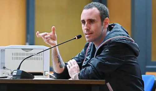 Zerocalcare guida la rivolta al Lucca Comics. "C'è il patrocinio di Israele, non ci andiamo"