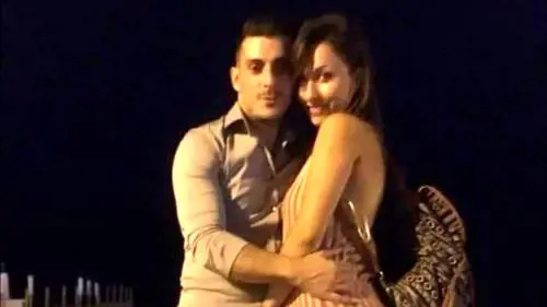 "Mia moglie mi tradisce". E la uccide. Affida la figlia all'amico e si ammazza