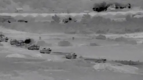 Lancio di razzi da Siria e Yemen. Truppe israeliane verso Gaza city  