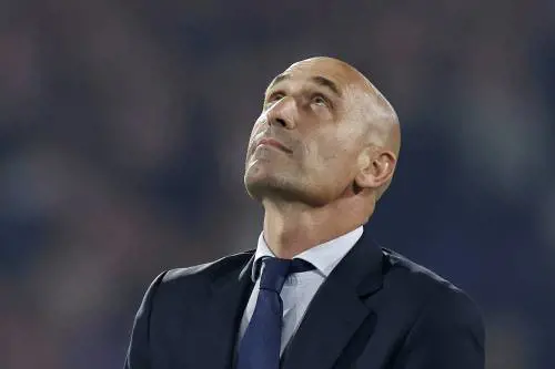 Ancora guai per Luis Rubiales, arrestato all'aeroporto di Madrid