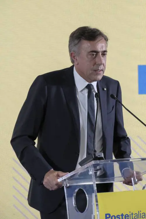 Poste si prepara a dare il via al maxi-piano immobiliare