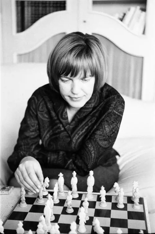 Ingeborg Bachmann, l'illustre poetessa matta del XX secolo. Tra Callas e Calasso