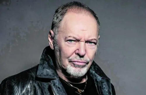 "Rivoluzionari da salotto". Vasco Rossi a gamba tesa sui pro-Palestina