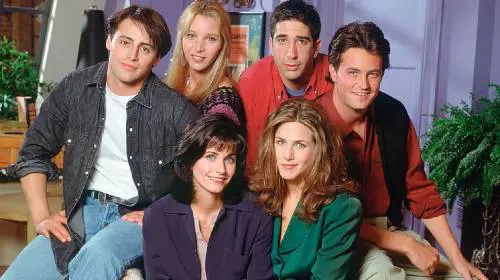 I "Friends" rompono il silenzio sulla morte di Matthew Perry