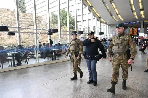 Più controlli nelle stazioni: dal Viminale 400 uomini in più per il controllo