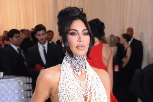 "Ha votato Biden e mi chiedi un favore?": lo schiaffo di Trump s Kim Kardashian