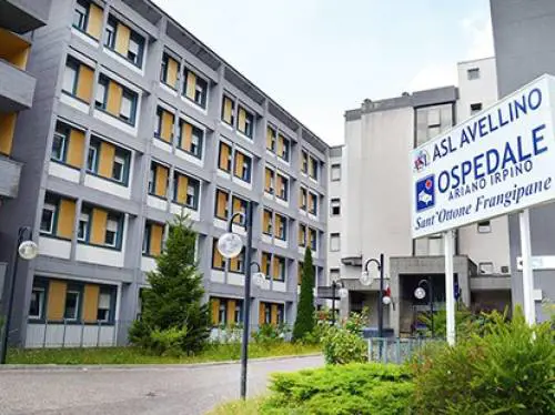 Muore dopo una pizza, grave il marito. L'ipotesi è intossicazione da botulino