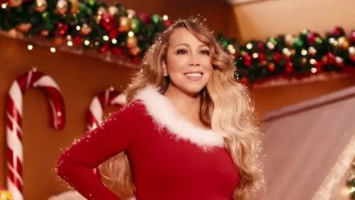 Bomba su "All I Want for Christmas is You": Mariah Carey finisce in tribunale