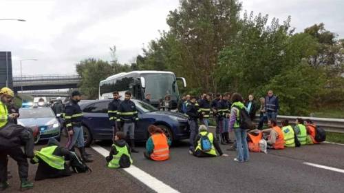 La protesta di stamattina a Bologna