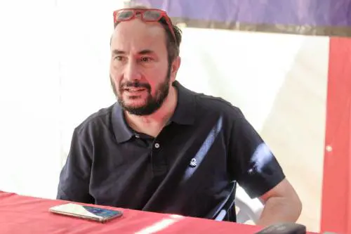 Il comunista dice "bravo" al ladro